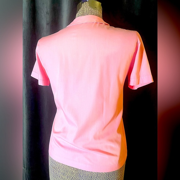 🖤 Vintage 🖤 Darling Bubble Gum Pink Short Sleeve Blouse by Ship n’ Shore 🖤 - Picture 8 of 9